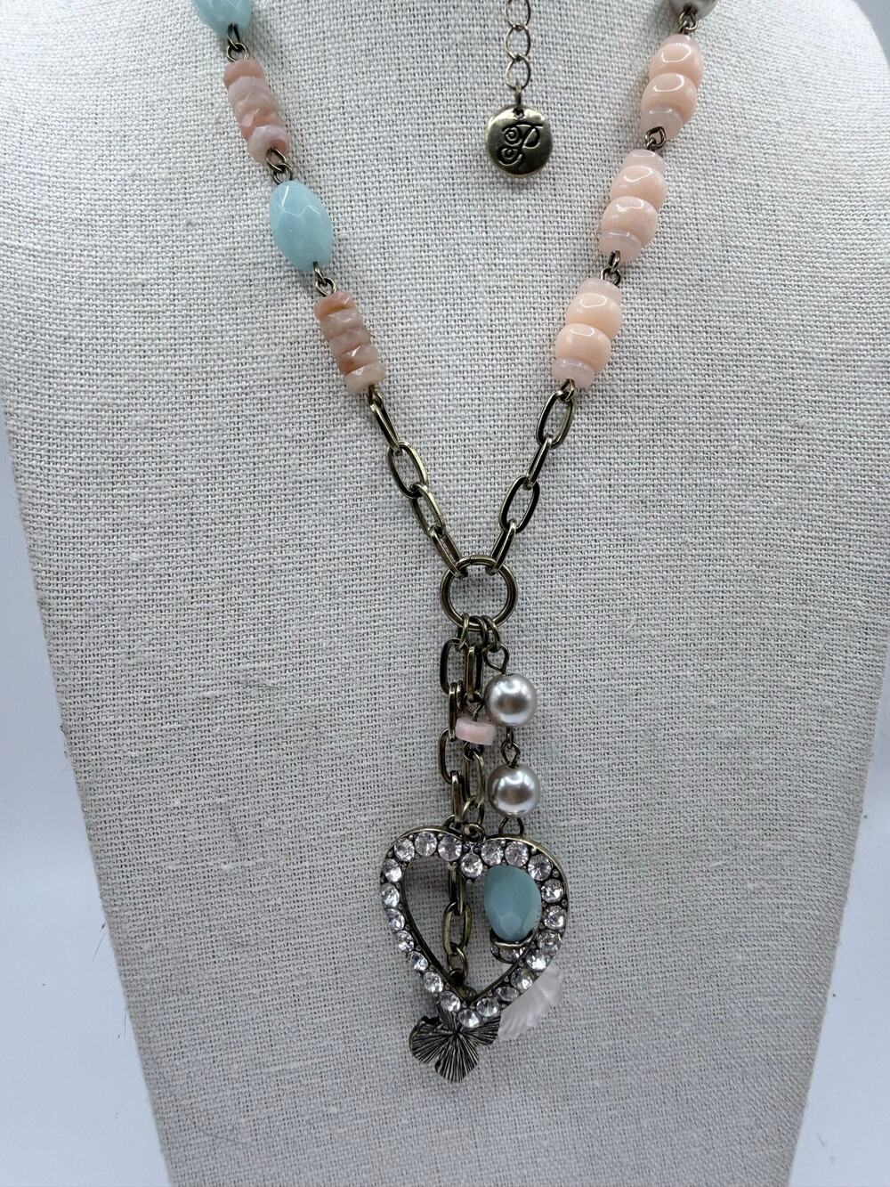 Plunder Shabby Chic Necklace with Coordinating Beautiful Earrings